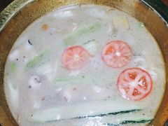 -云鱿记鱿鱼鸡·野生菌火锅(人民南路店)