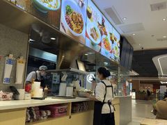 -小杨生煎(浦江欢乐颂店)