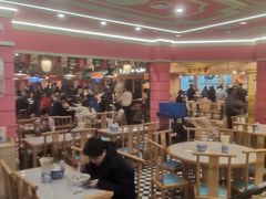 -大食代美食广场(上海中心店)