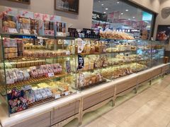 -PARIS BAGUETTE巴黎贝甜(周浦万达店)