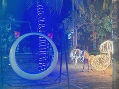 -亚龙湾亚泰商业街