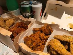 -BHC炸鸡(明洞总店)