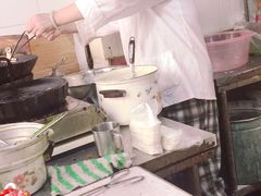-阿婆油墩子(五里桥路188弄小区店)