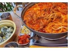 -吴草鸡爪오초닭발韩食堂(融恒盈嘉中心店)