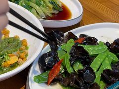 -俭寨大盘鸡·手抓肉·烧烤新疆菜(乌苏路店)