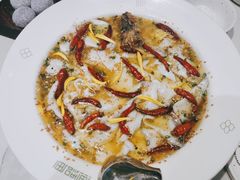 -渔语鱼酸菜鱼新川菜(来福士店)