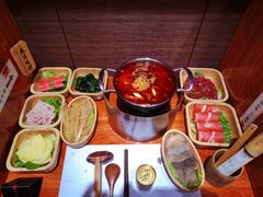 牛油红锅-独食火锅·半米屋台(直营总店)