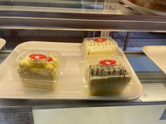 -白玉兰食品甜凤店(合生汇店)