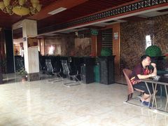 -红街养生休闲会所(红街商业广场店)