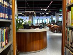 -上海市虹口区图书馆(曲阳分馆)