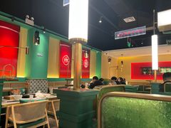 大堂-粤小煲鲜汤猪肚鸡(丹尼斯二天地店)