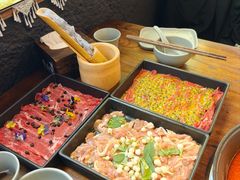 -花菇朵·云山雀 ll 野生菌锅·野果酸汤·精品滇菜(万柳店)