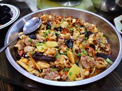 荷叶蒸土家鸡-八仔大富楼·河鲜(西江店)