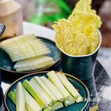[礼花]北京探店｜正宗海南糟粕醋火锅🥘瞬间有在海南度假的感觉！🏖