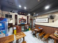-朱大嘴肥肠血旺(福字街店)
