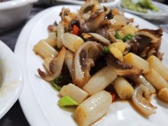 酸藕带脆骨-小杨酒家(华苑小区店)