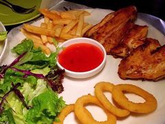 -JINNS锦时 steak&pizza(浸信会礼拜堂旧址店)