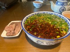 -吾穆勒蓬灰牛肉面·清真(中海河山郡店)