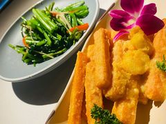 虾仁蛋黄焗南瓜-胡桃里音乐酒馆(下沙店)