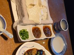 -95号酱骨·一块豆腐(展春园西路店)