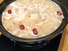 -陆记牛庄·碳锅龙虾烧烤(爱上花园店)