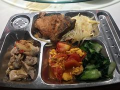 -梁家大院•农家菜(昆山会展中心店)