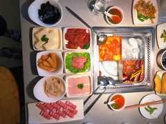 -海底捞大排档火锅(悦荟广场店)