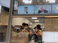-喜茶(上海淮海中路渔阳里店)