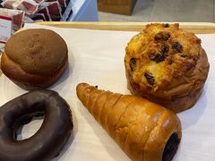 巧克力甜甜圈-山崎面包(百联世纪店)