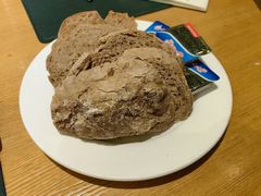 餐前面包+黄油-兰特伯爵西餐厅·啤酒屋(方庄店)