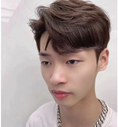 -川和潮人