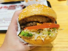 照烧凤梨牛肉特堡-The Habit Burger Grill 哈比特汉堡(爱琴海店)