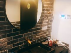 -In普舍采耳SPA馆(中英街店)