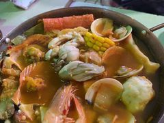 泡菜海鲜锅-张妈台式锅烧(深大店)