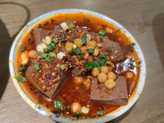 -肖四女乐山跷脚牛肉(滨江天街店)