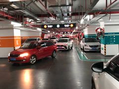 -龙湖上海闵行天街-停车场