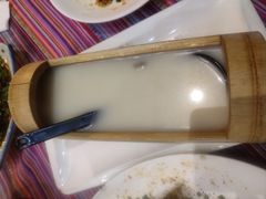 竹筒山珍汤-香巴拉云南餐厅(华莱坞店)