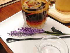 局外人酒咖-ZING COFFEE 镜咖啡