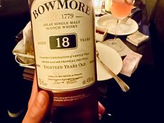 -LONG BAR 廊吧(外滩华尔道夫酒店)