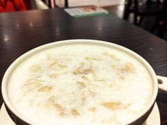 冰糖雪耳莲子炖雪燕-香港龟正盅 手作糖水甜品龟苓膏(千灯湖环宇城店)