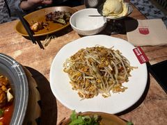 新疆小炒-耶里夏丽·丝路新疆菜·清真食品(徐汇南丹东路臻选店)