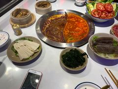 -卤校长重庆火锅(国兴店)