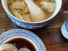 -笑来喜馄饨小笼工坊店(湖滨街店)
