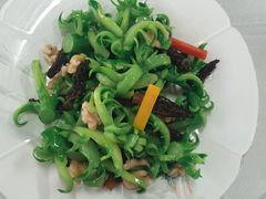 -鹿鸣酒家(越秀店)