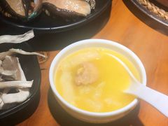 养颜花胶鸡-捞围鲜·港式打边炉(海阳路店)