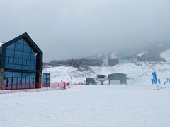 -鳌山滑雪度假区