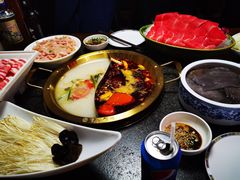 -小天鹅火锅·一线江景洪鼎旗舰店(洪崖洞店)