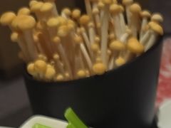 黄金针菇-海底捞火锅(杭州滨江九宜城店)