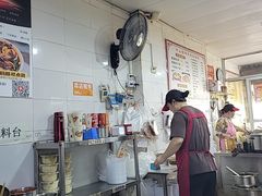 -中山牛肉肥肠粉面馆(军工社区店)