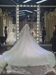 -Lady  Jane高端婚纱礼服馆